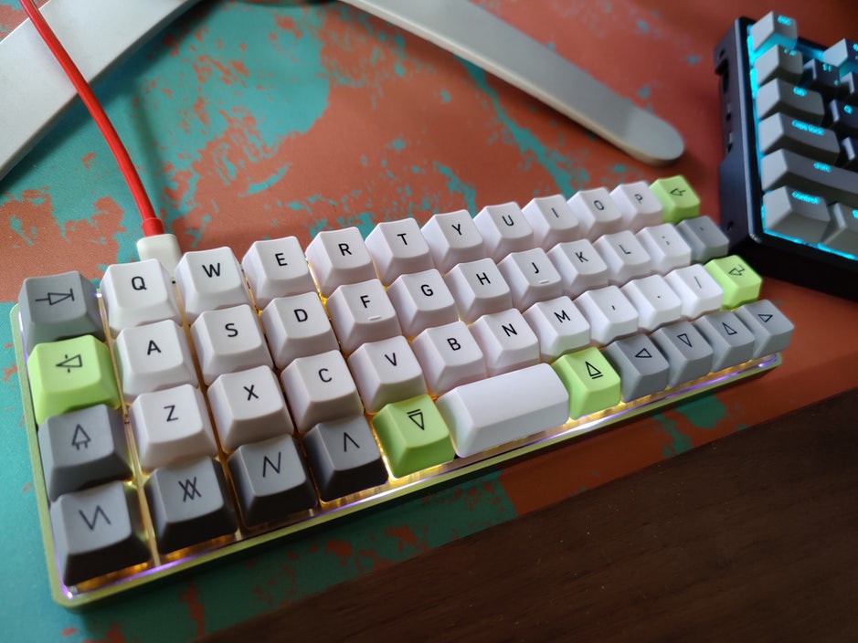 Drop Acute Planck keycaps ortho keyboard